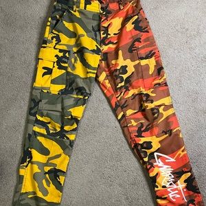 Gnarcotic Yellow/ Orange Camo Cargo Pants Medium